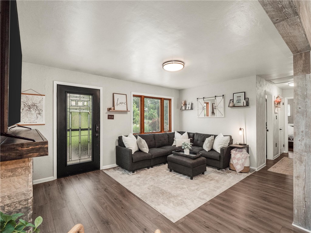23 Greenview Drive