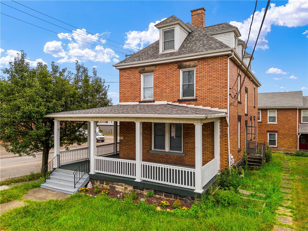 2501 2nd Ave