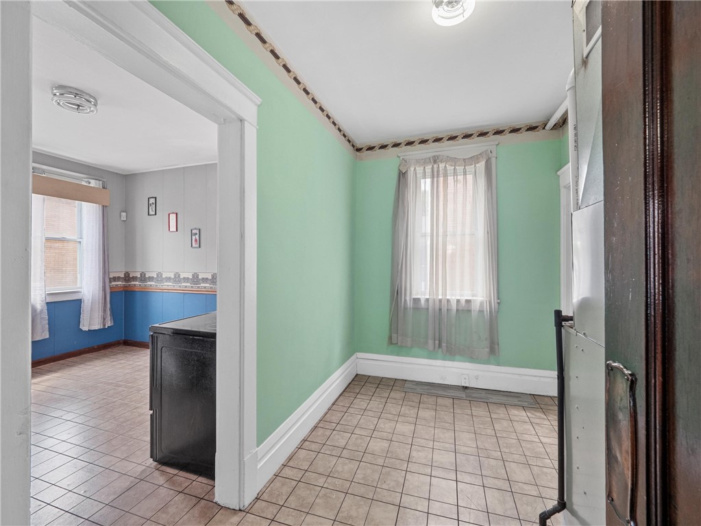 2501 2nd Ave