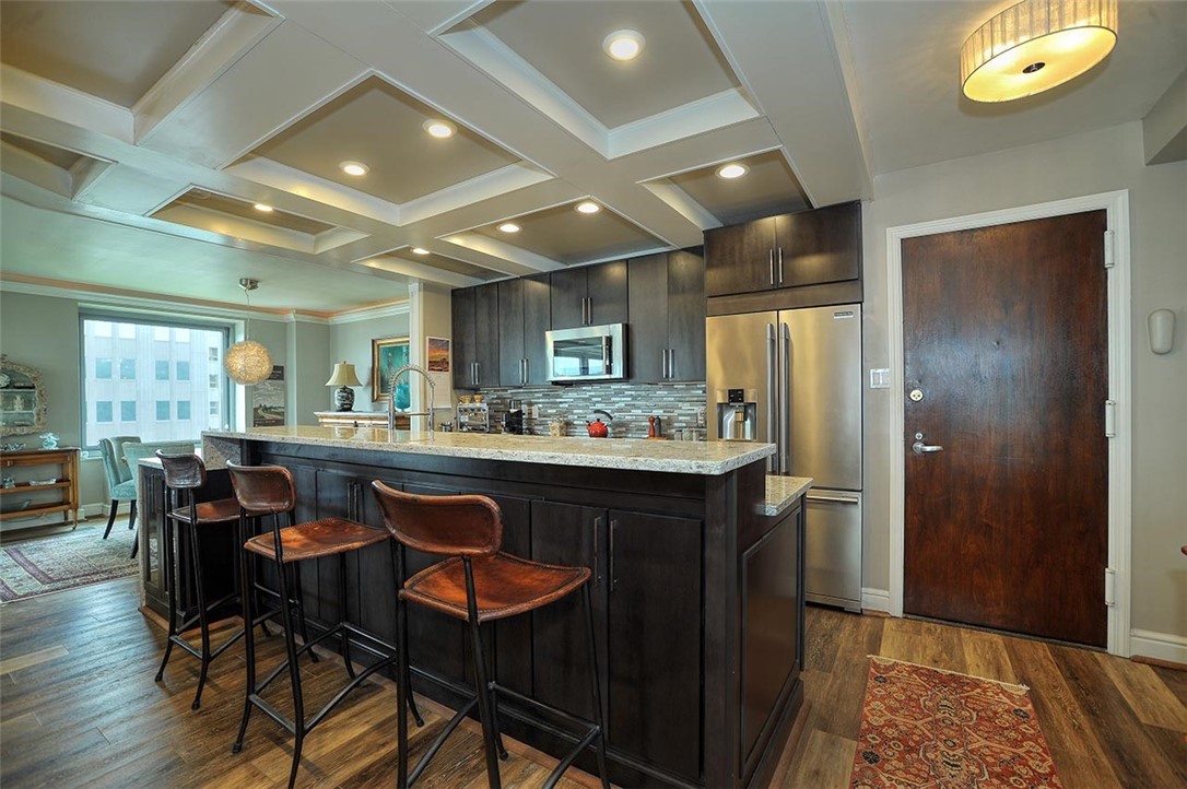 320 Fort Duquesne Blvd 16K