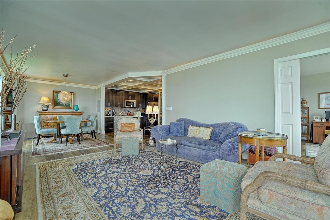 320 Fort Duquesne Blvd 16K