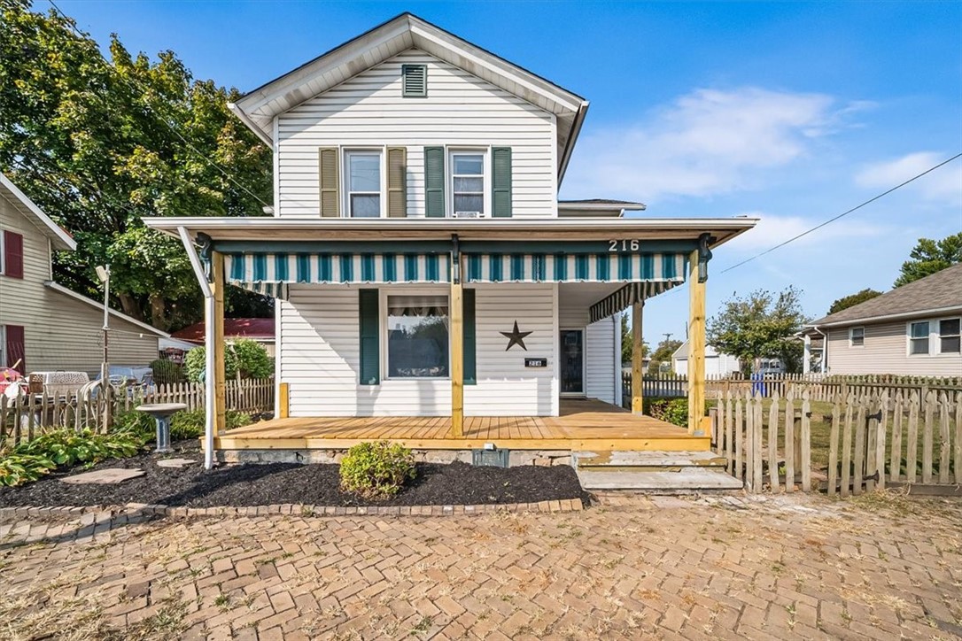 216 6th St