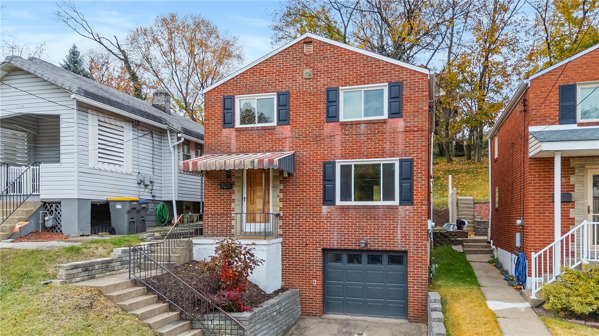 3332 Waltham Ave