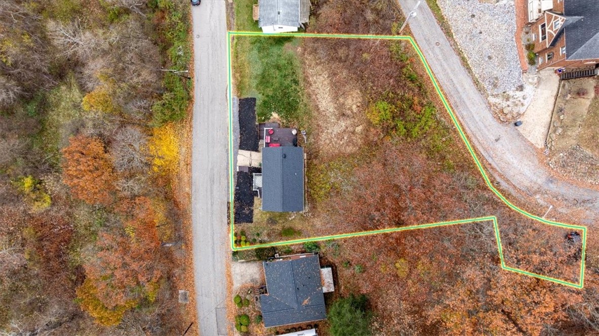 1807 Wade Street Extension