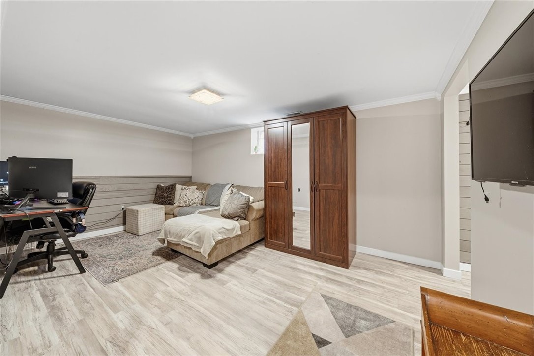 1807 Wade Street Extension