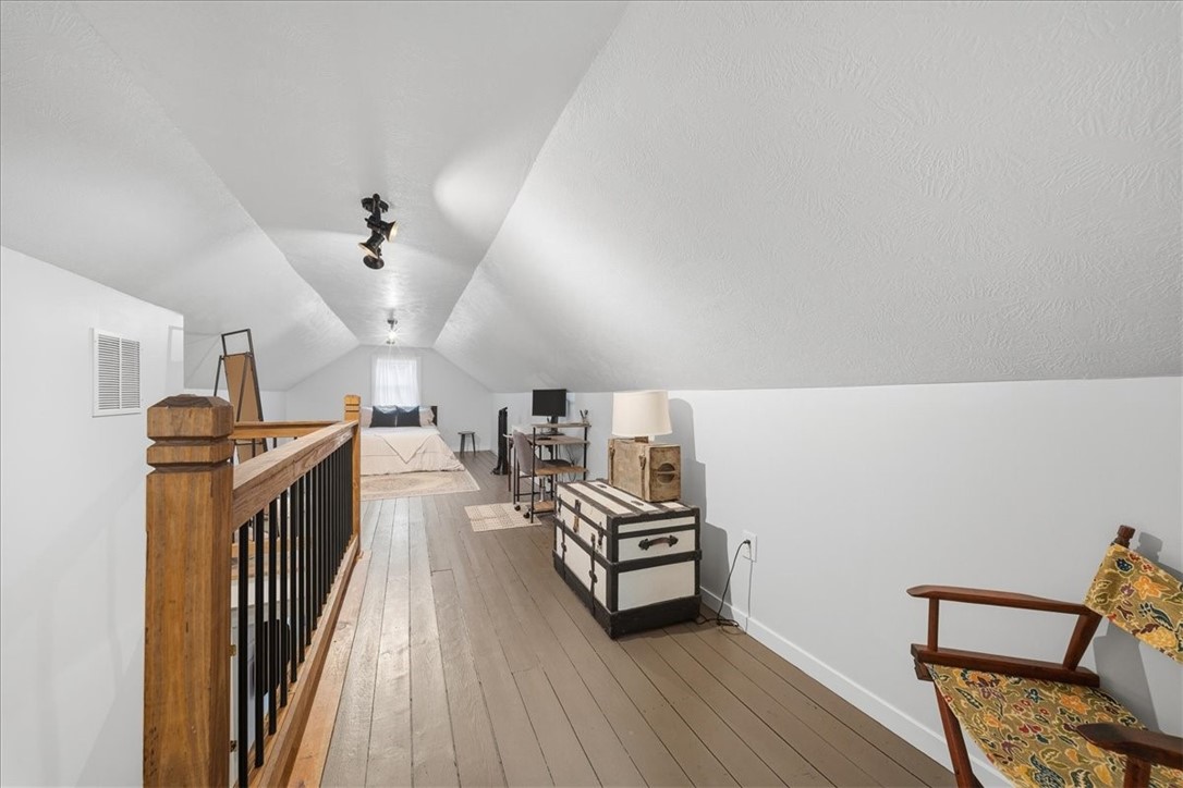 1807 Wade Street Extension