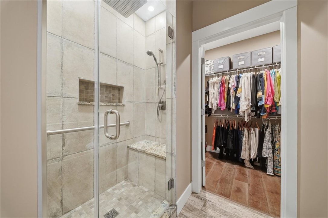 4003 Abbie Ln