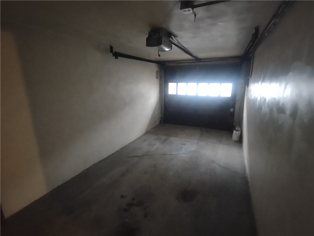 721-723-725 Lawrence Ave.