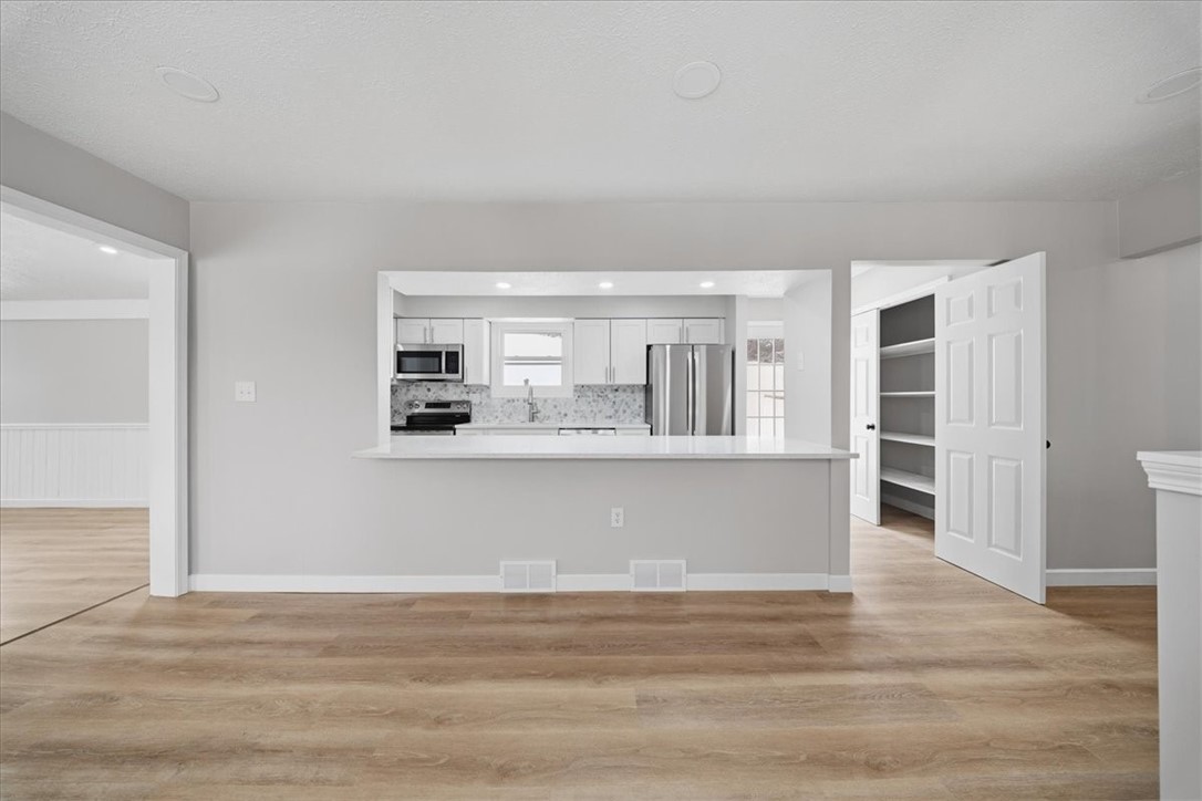 214 Mccleary Rd