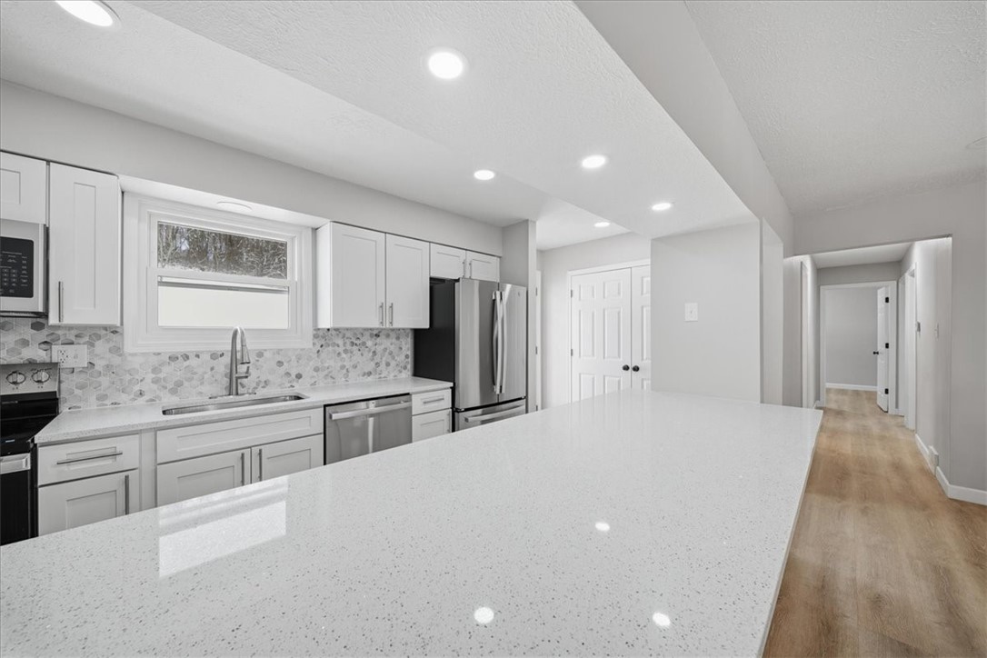 214 Mccleary Rd