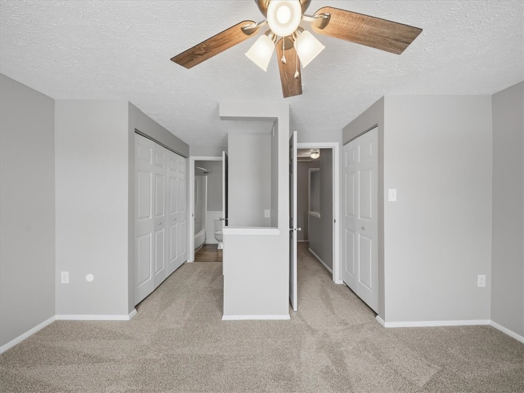 7305 Lafayette Sq