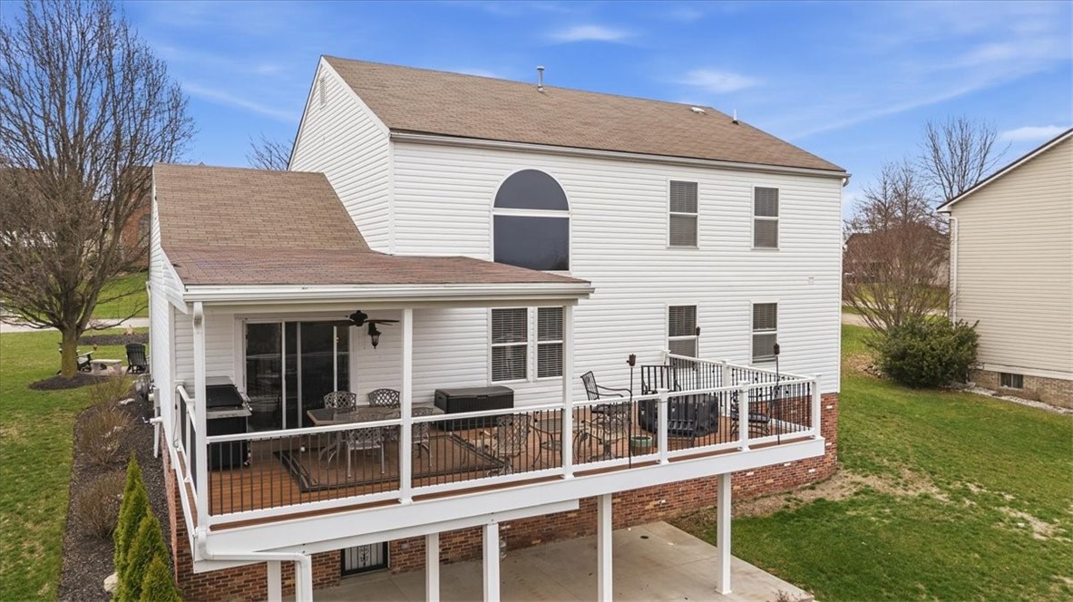 140 Cedar Ridge Dr