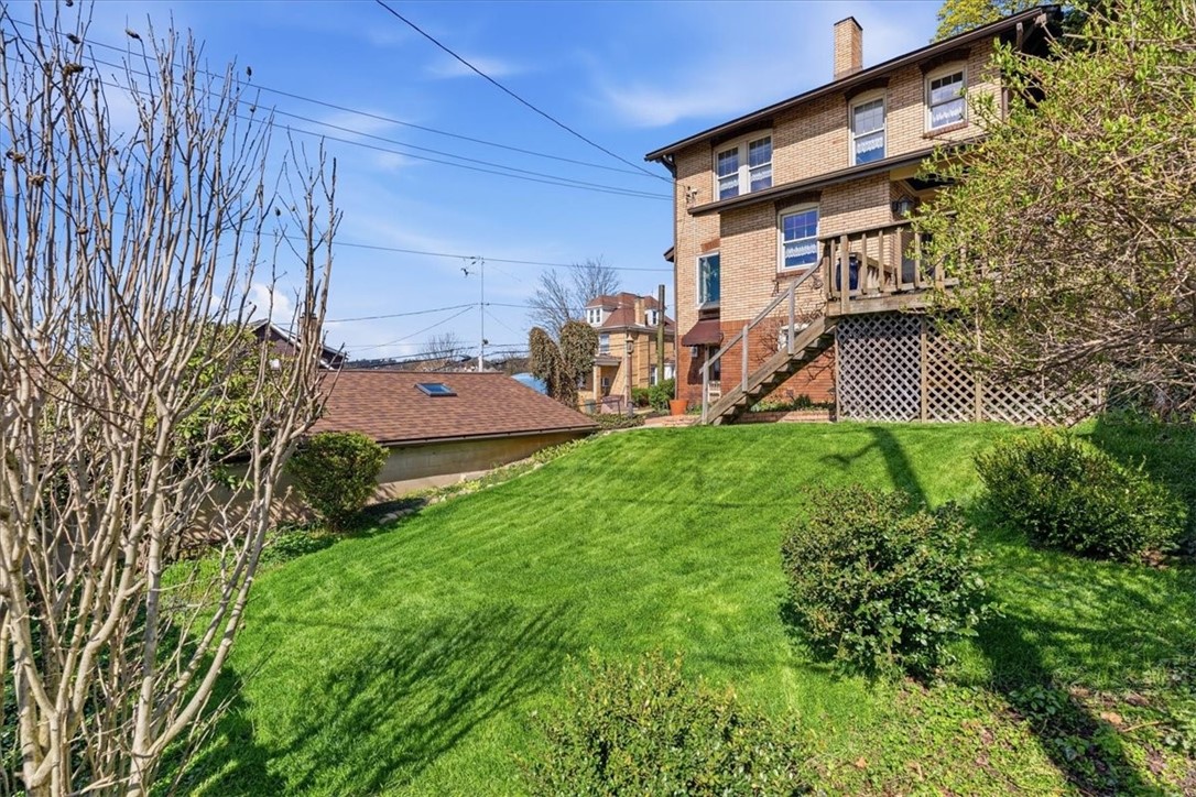 165 George St