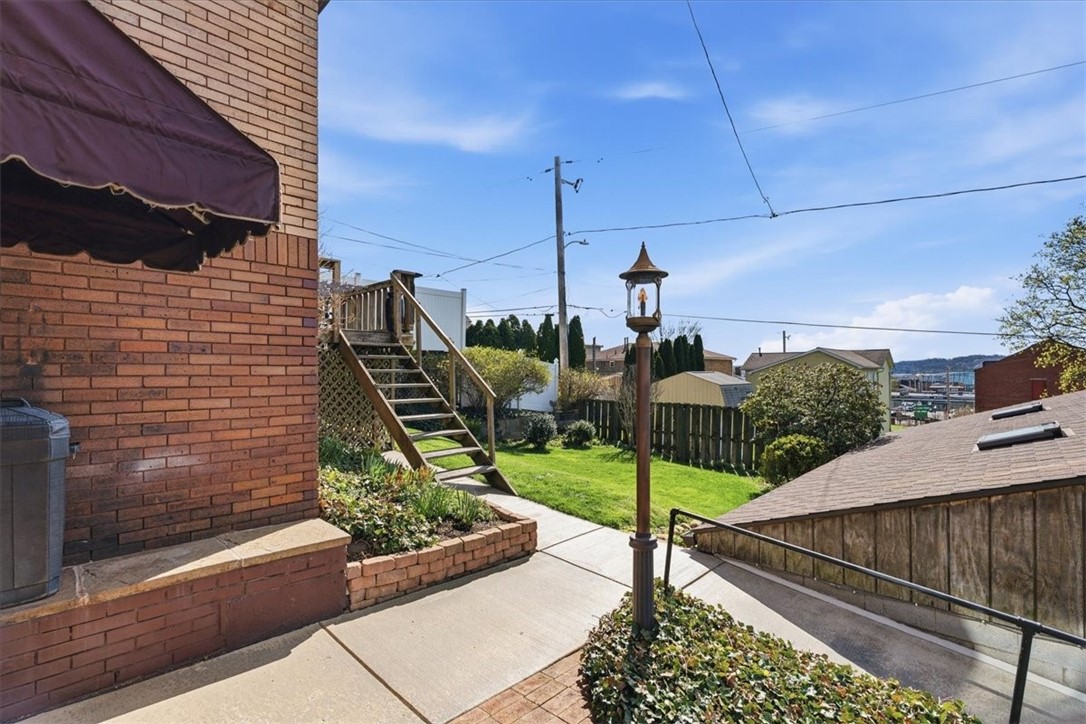 165 George St