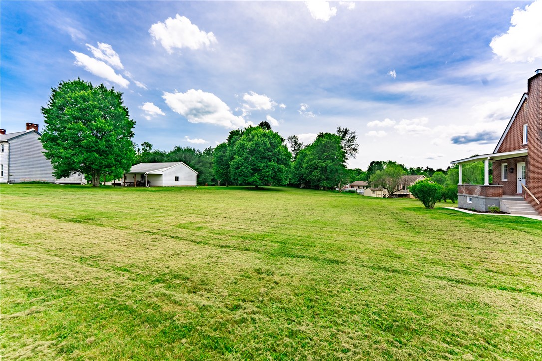 00 Lot Tuscarawas Road