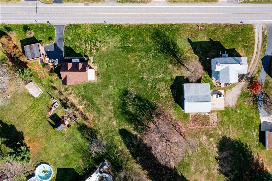 00 Lot Tuscarawas Road