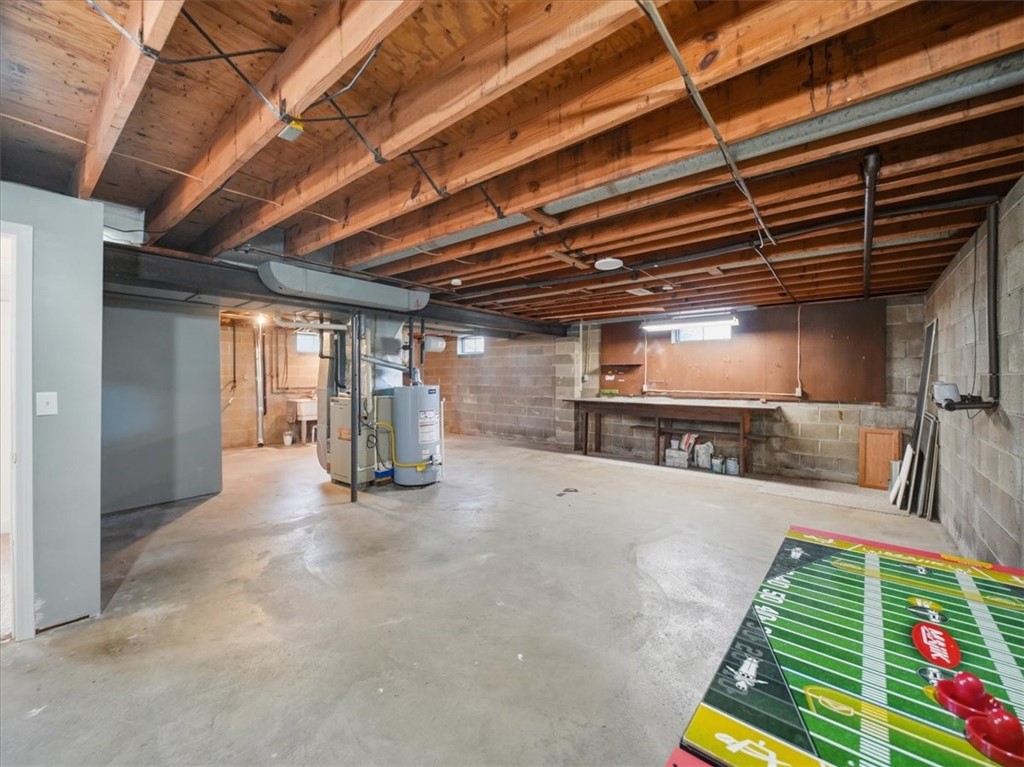 105 Louise St