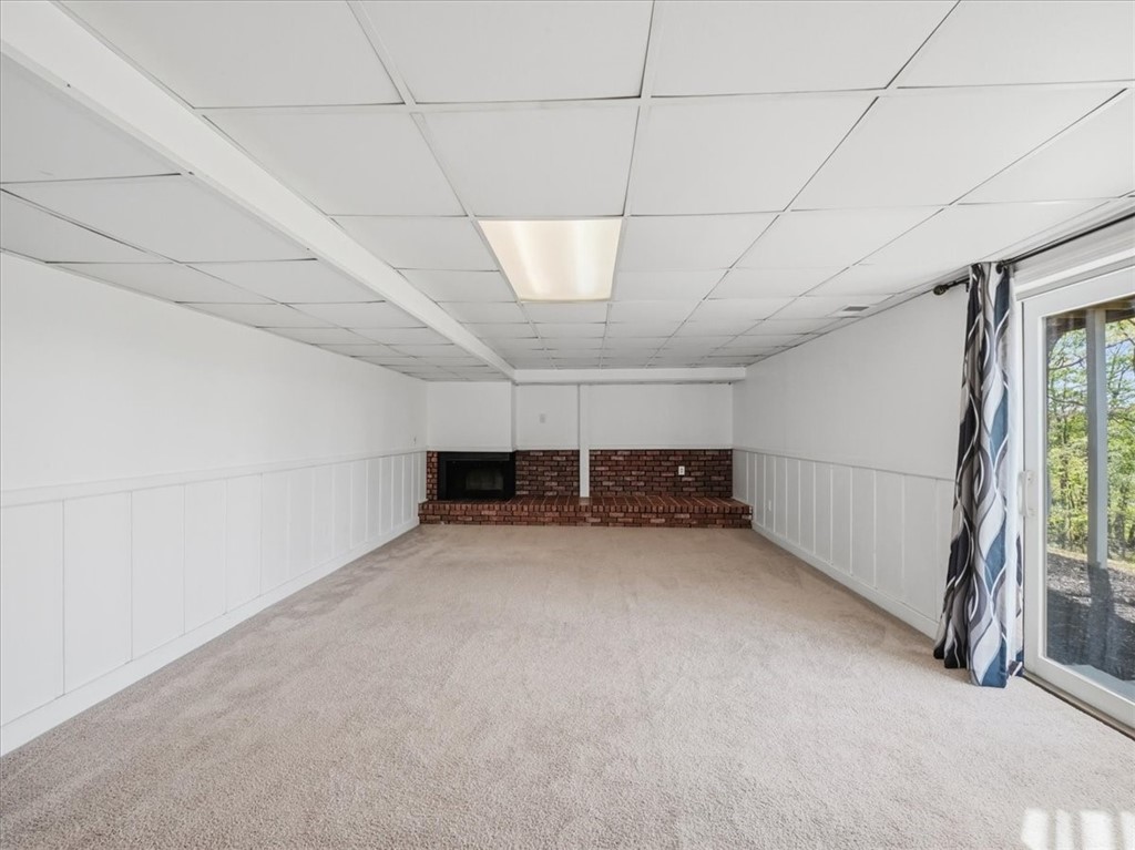 105 Louise St