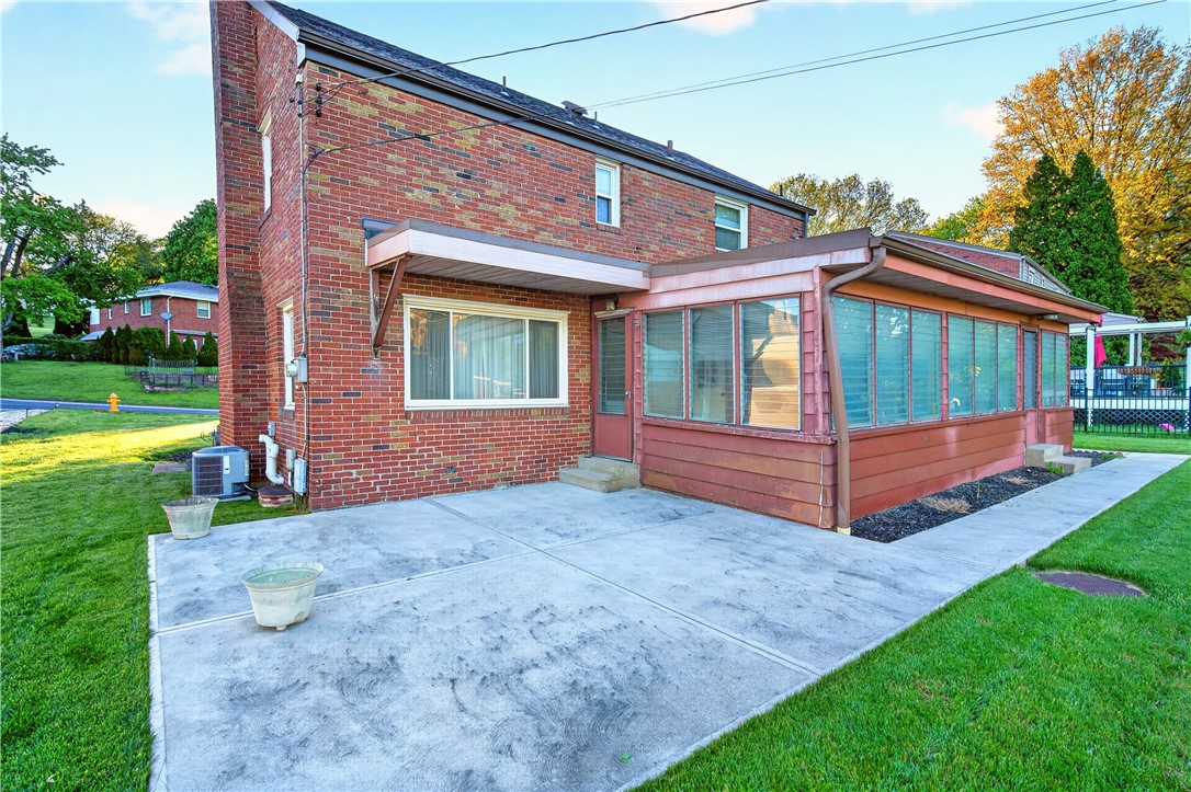 4804 Doverdell Dr