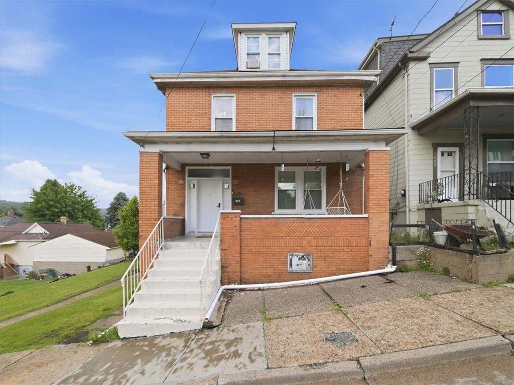 819 Kerr St