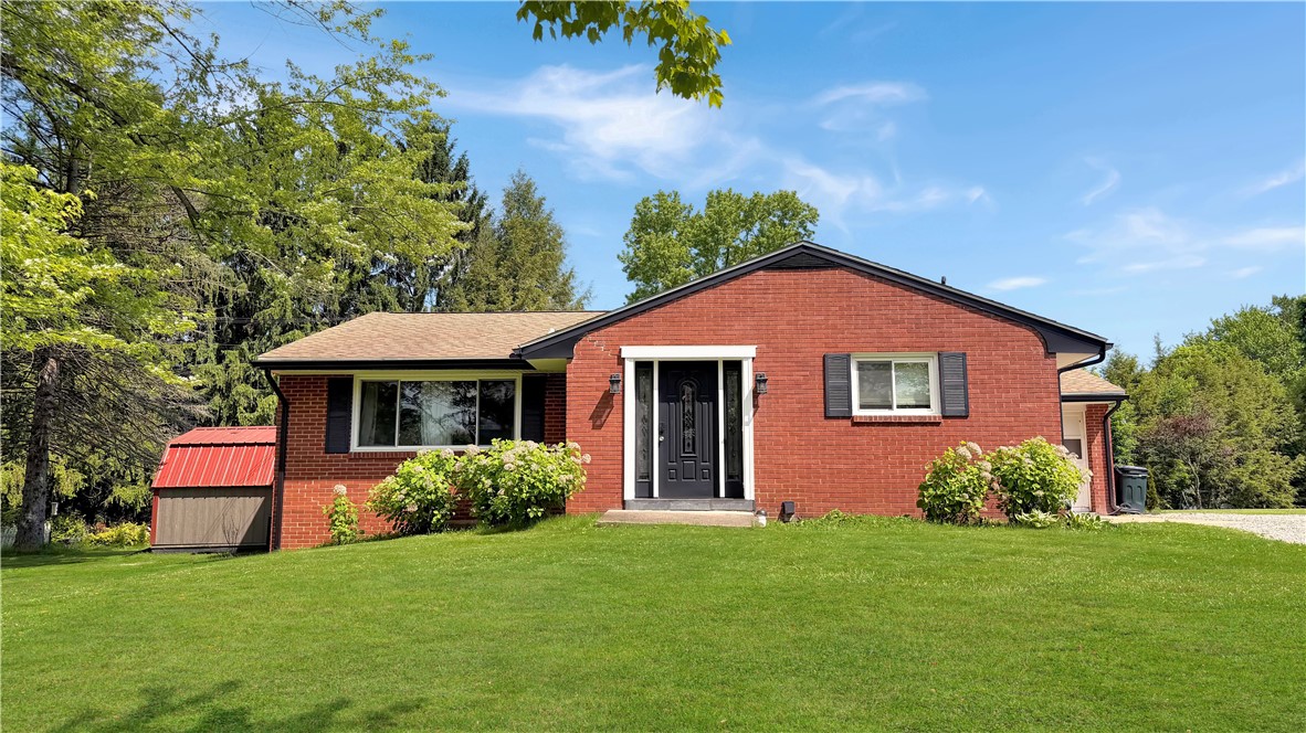 108 Arrowhead Dr