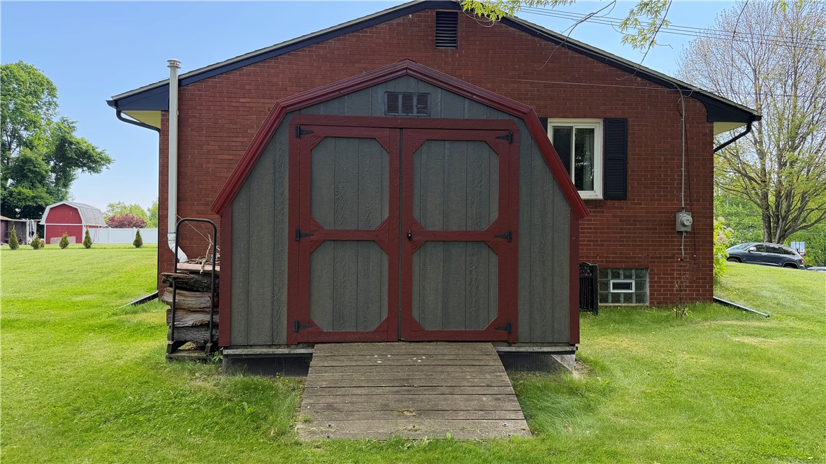 108 Arrowhead Dr
