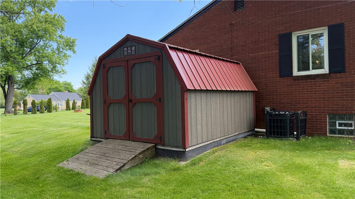 108 Arrowhead Dr