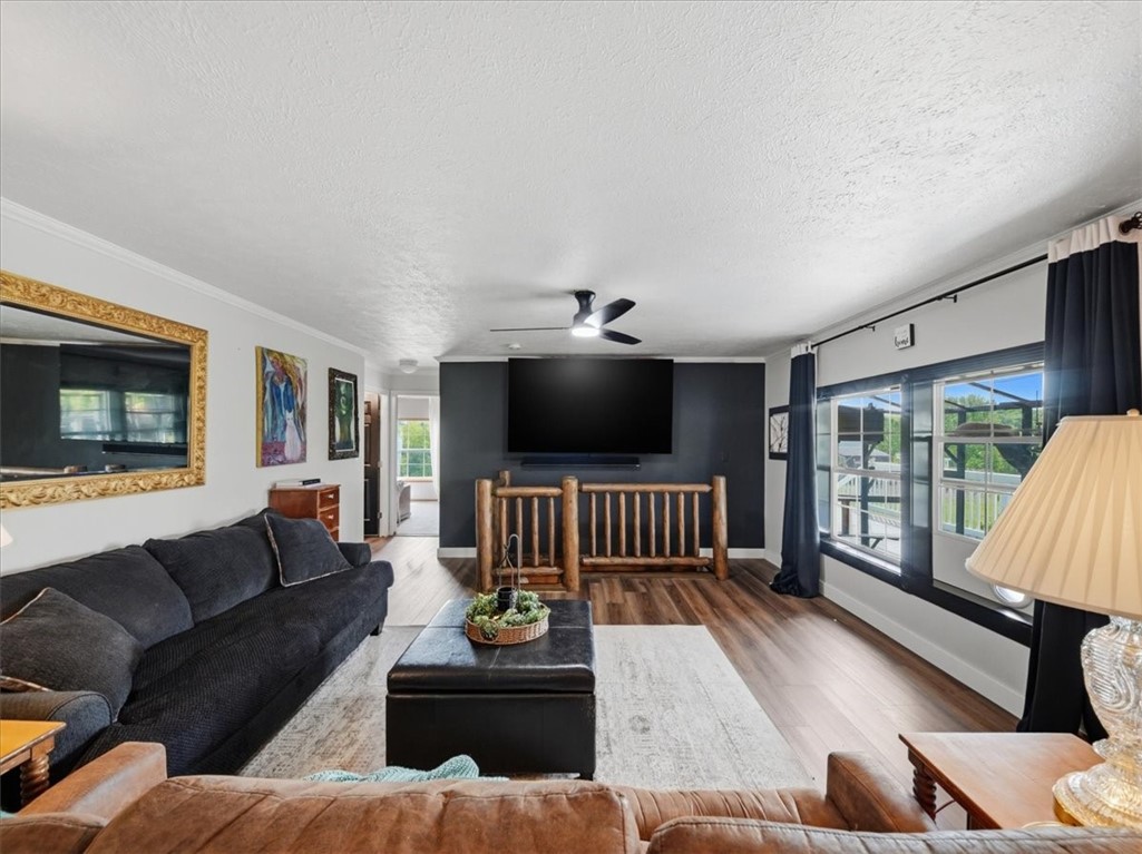 405 Forrest Hill Rd