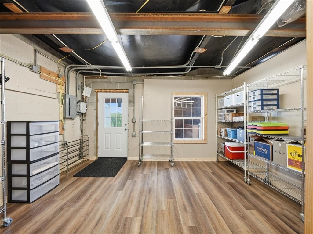 405 Forrest Hill Rd