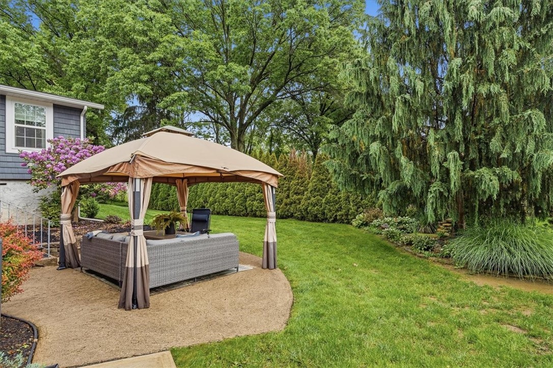 105 Appletree Dr