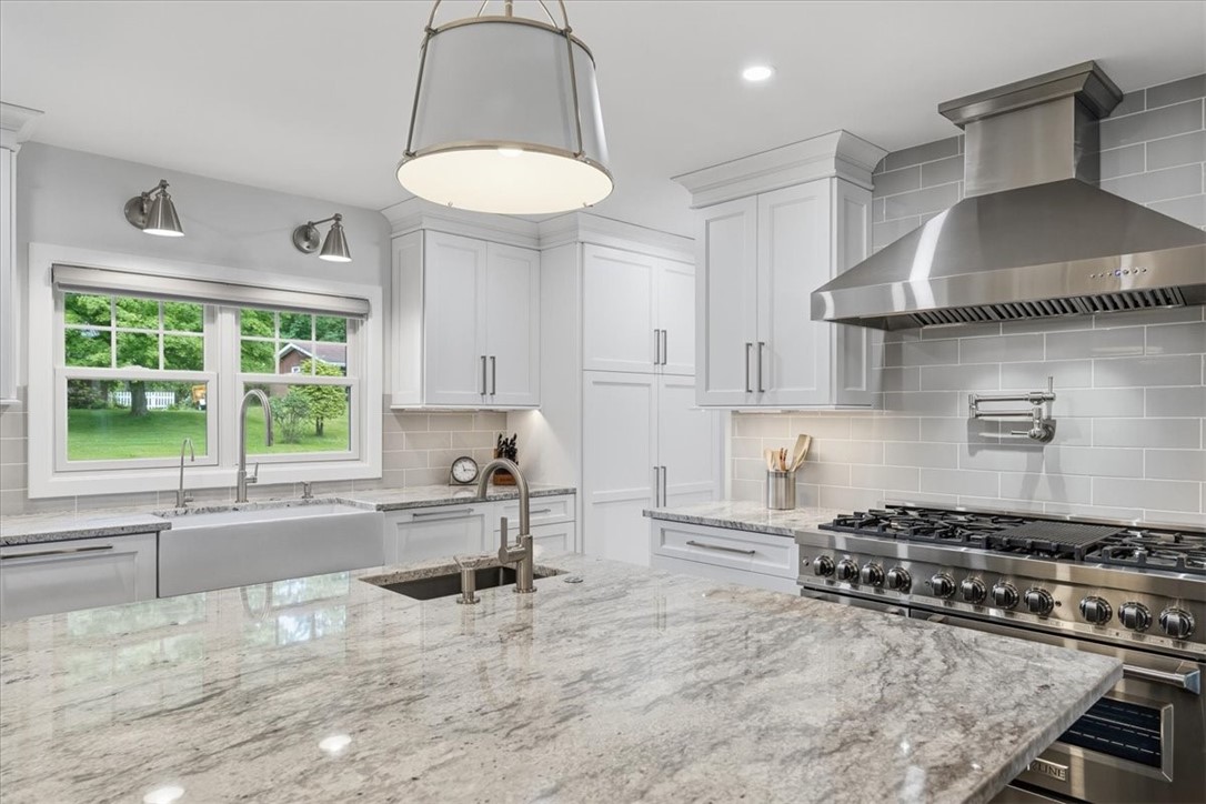 105 Appletree Dr