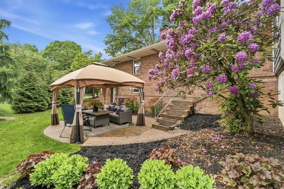 105 Appletree Dr