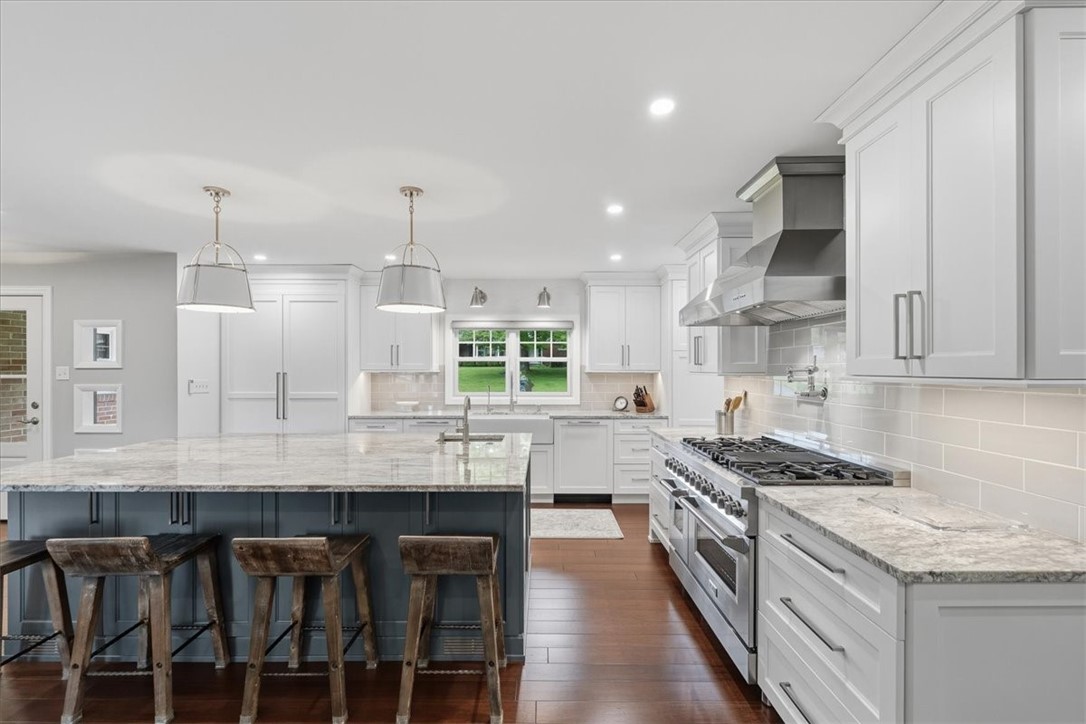 105 Appletree Dr