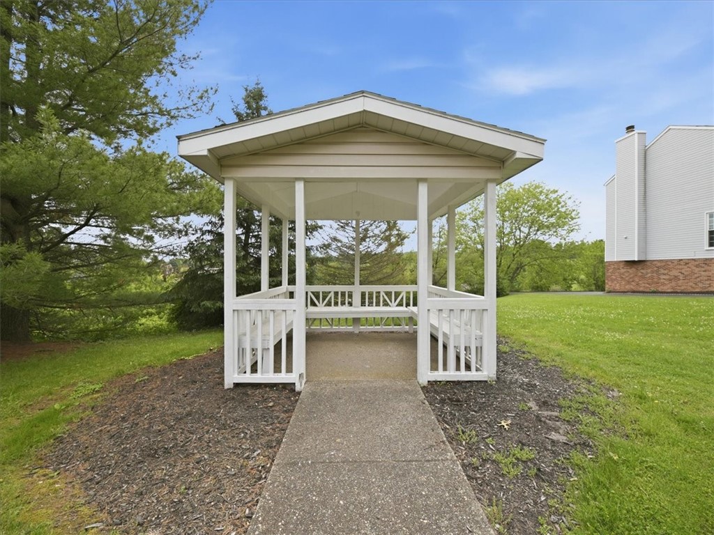 8 Pristine Pl