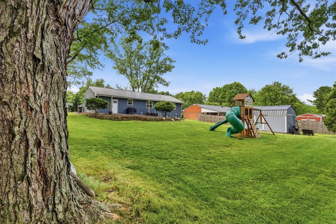 116 Arrowhead Dr