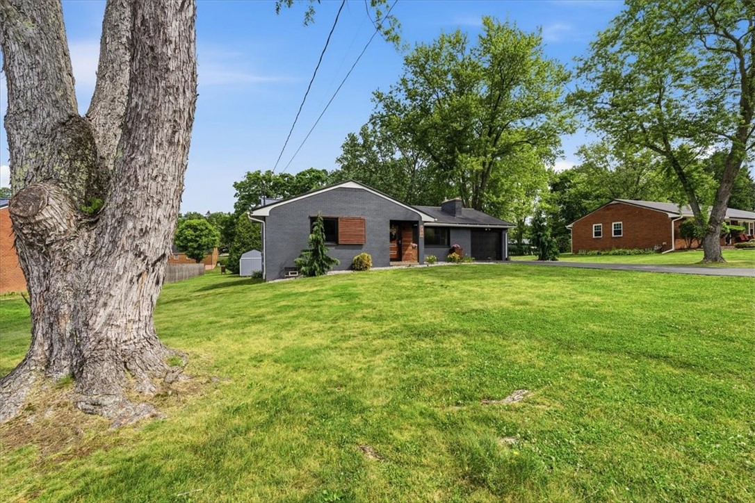 116 Arrowhead Dr