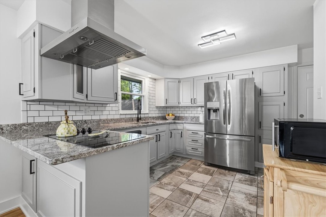 116 Arrowhead Dr