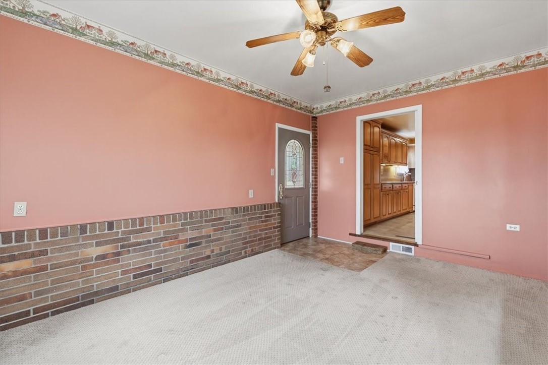 157 Gourley Ln