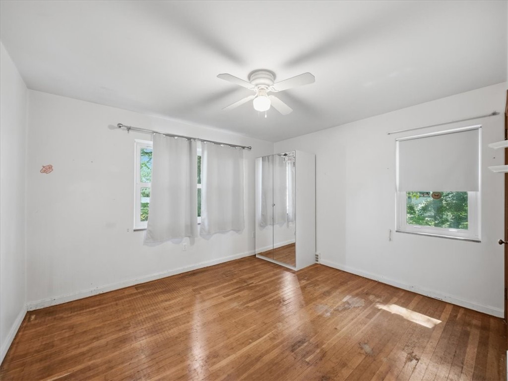 142 Center Grange Rd