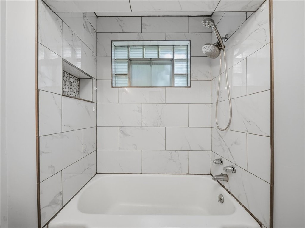 142 Center Grange Rd