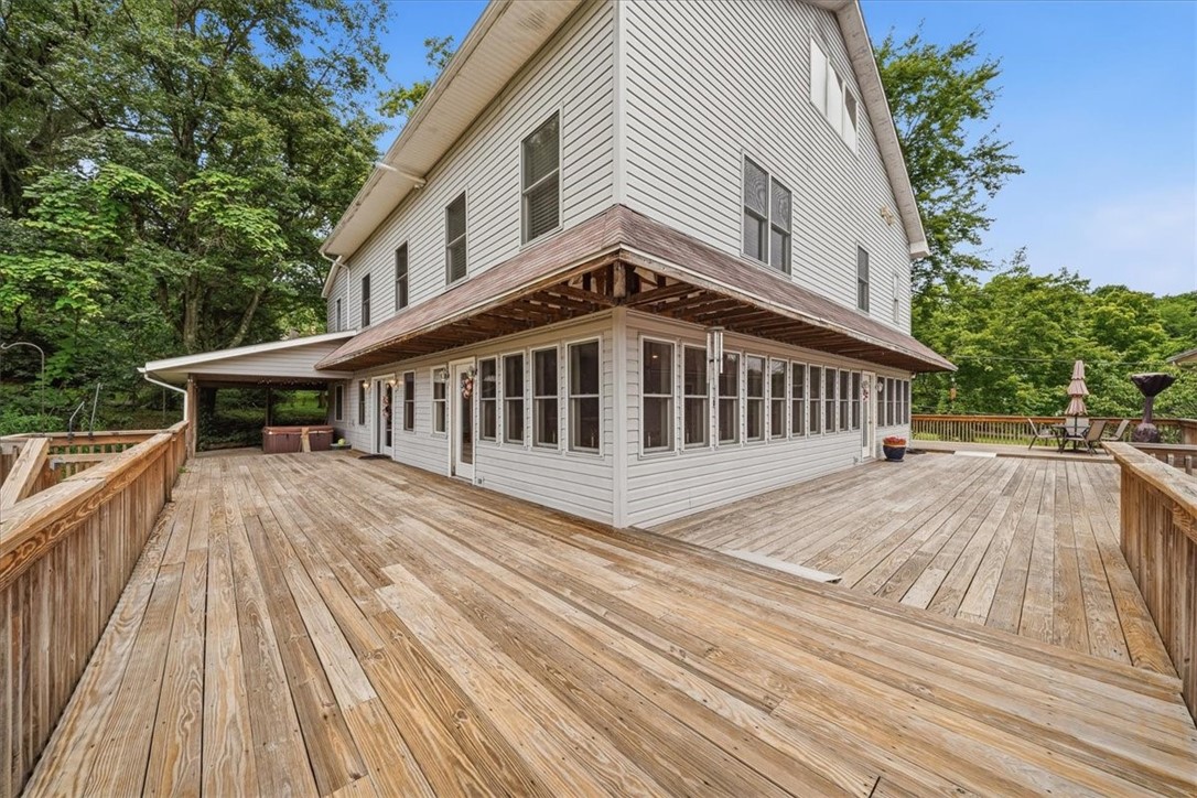120 Brighton St