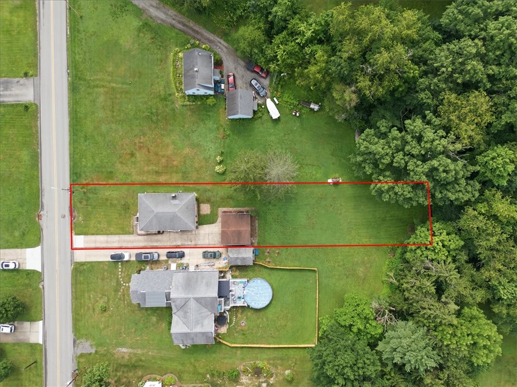 606 Golf Course Rd