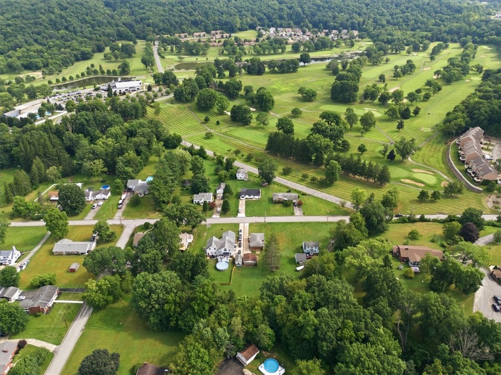 606 Golf Course Rd