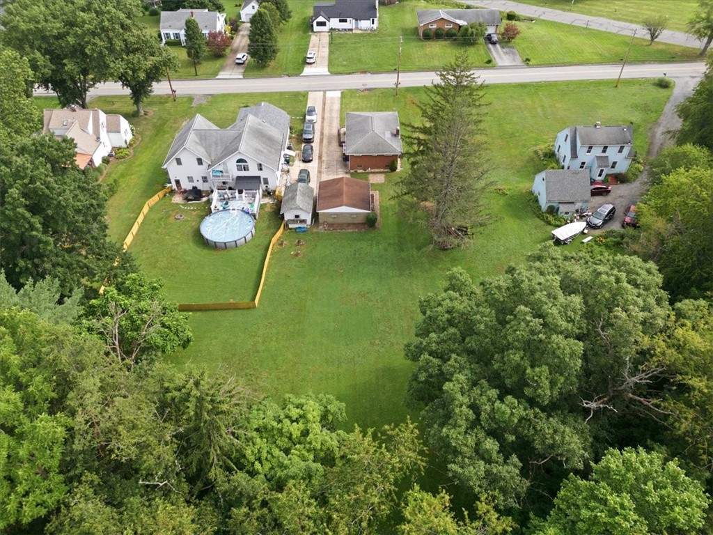 606 Golf Course Rd