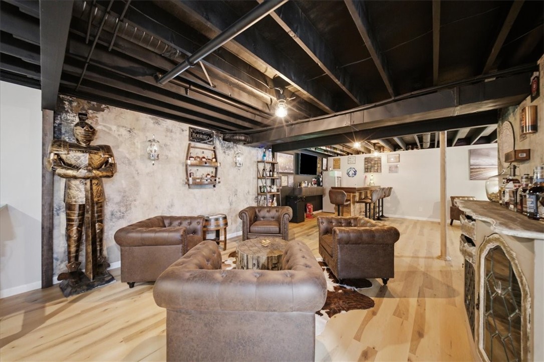112 Olivia Dr