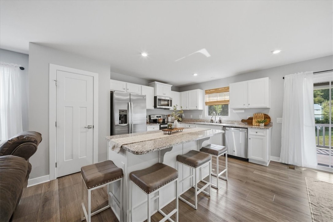 112 Olivia Dr
