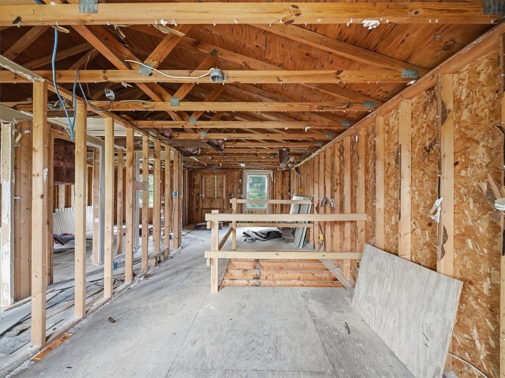 167 Grandview Ave