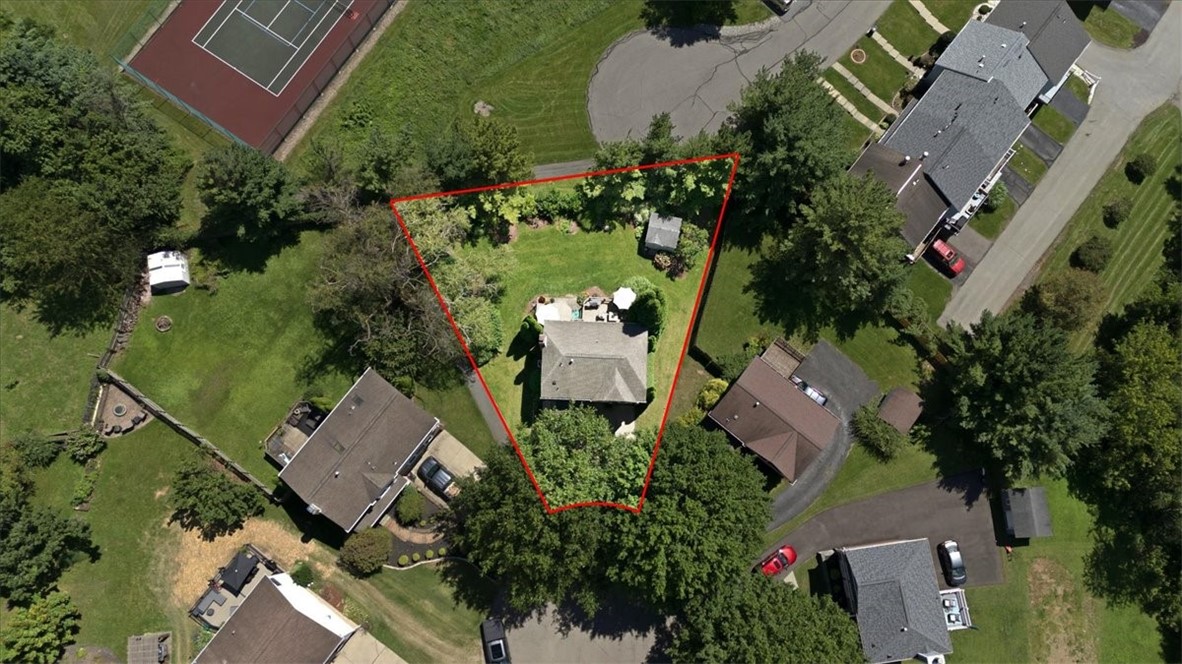 4025 Hancock Dr