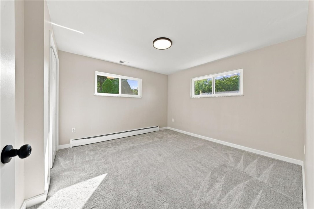 1106 Fairlane Dr