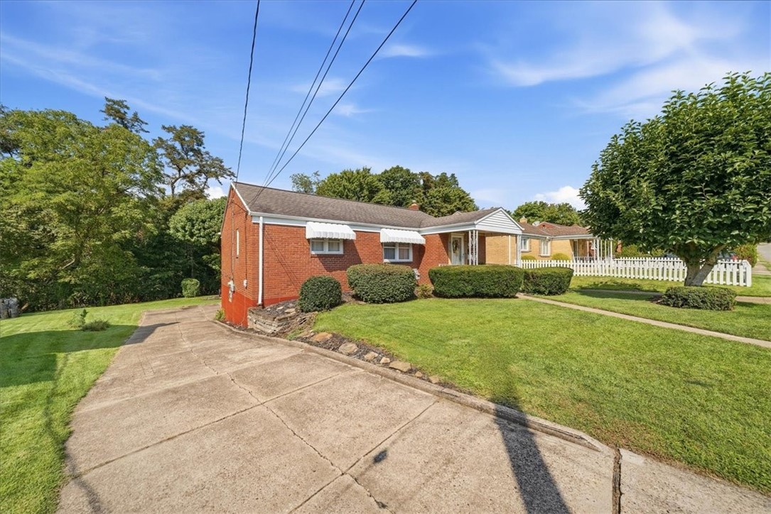 335 Roosevelt Ave